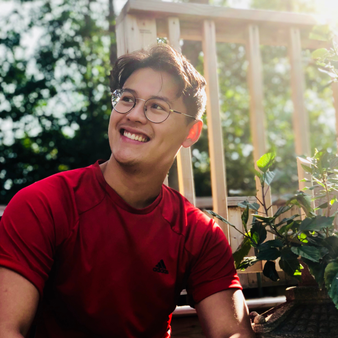 <em>Robert John P.</em>